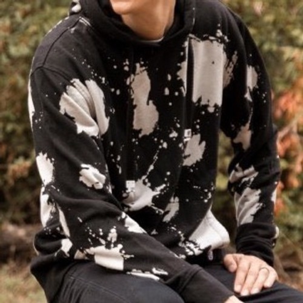 ZOX Mens Pullover Sweatshirt Size Medium‎ Bleach Splatter Hoodie Black White